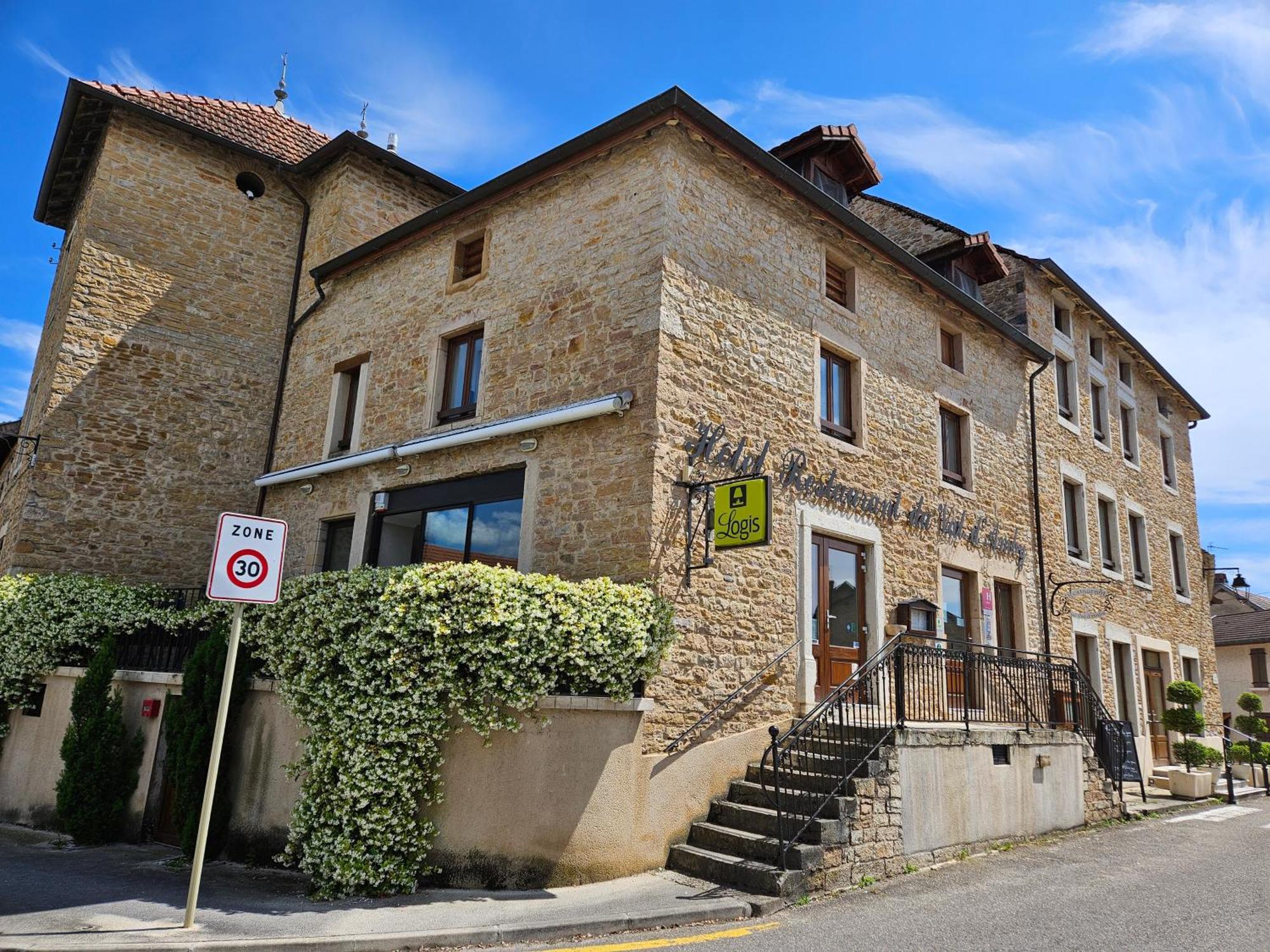 Hotel Le Val D'Amby Hieres-Sur-Amby Exterior foto